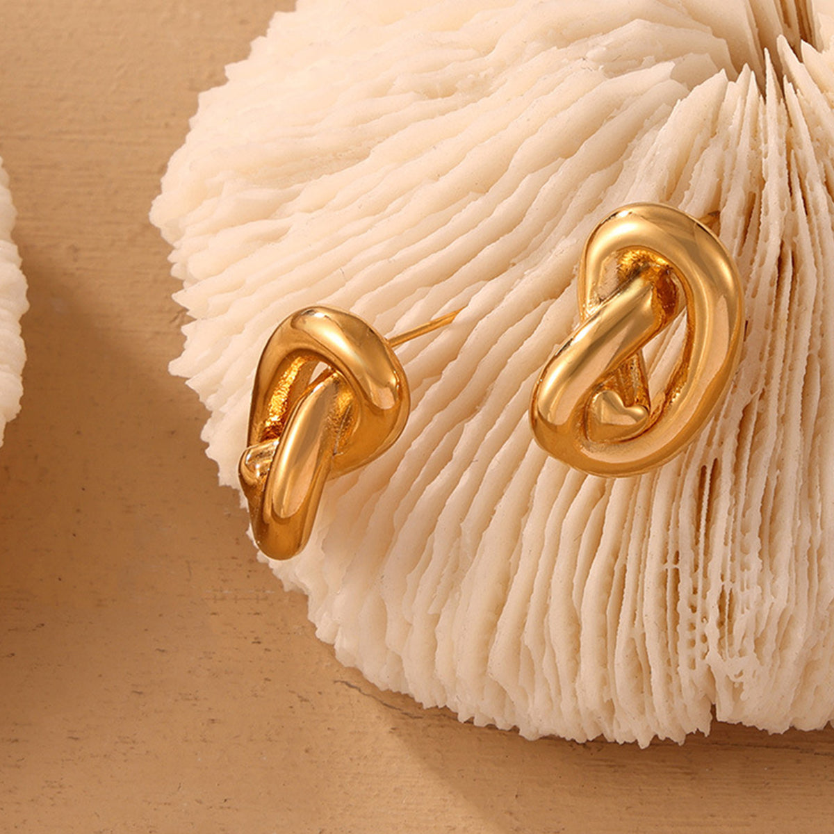 Titanium Steel Knot Stud Earrings Titanium Steel Knot Stud Earrings